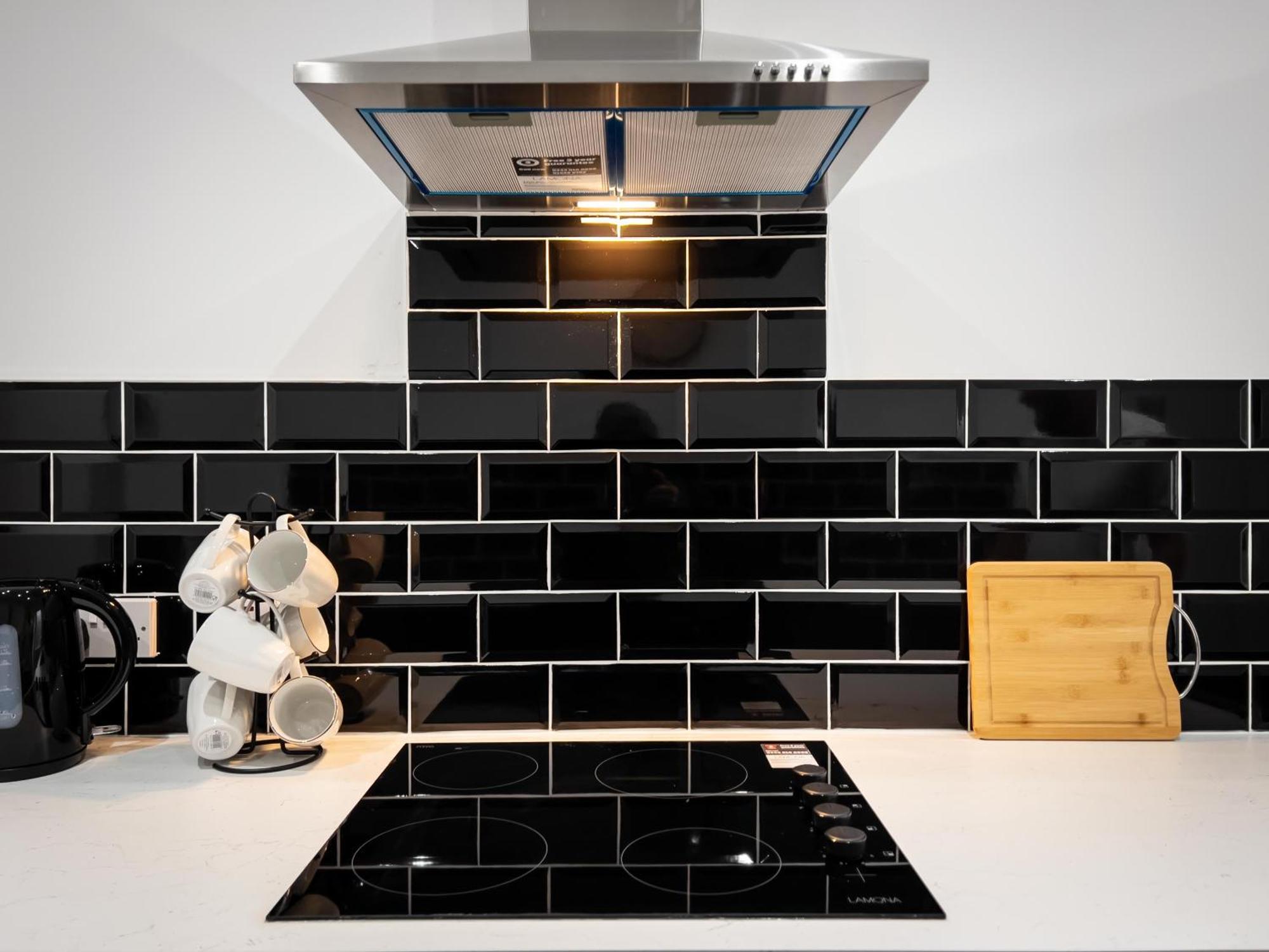 Apartment Newly Refurbished 6 Person En-suite Tyne & Wear Newcastle Upon Tyne Killingworth