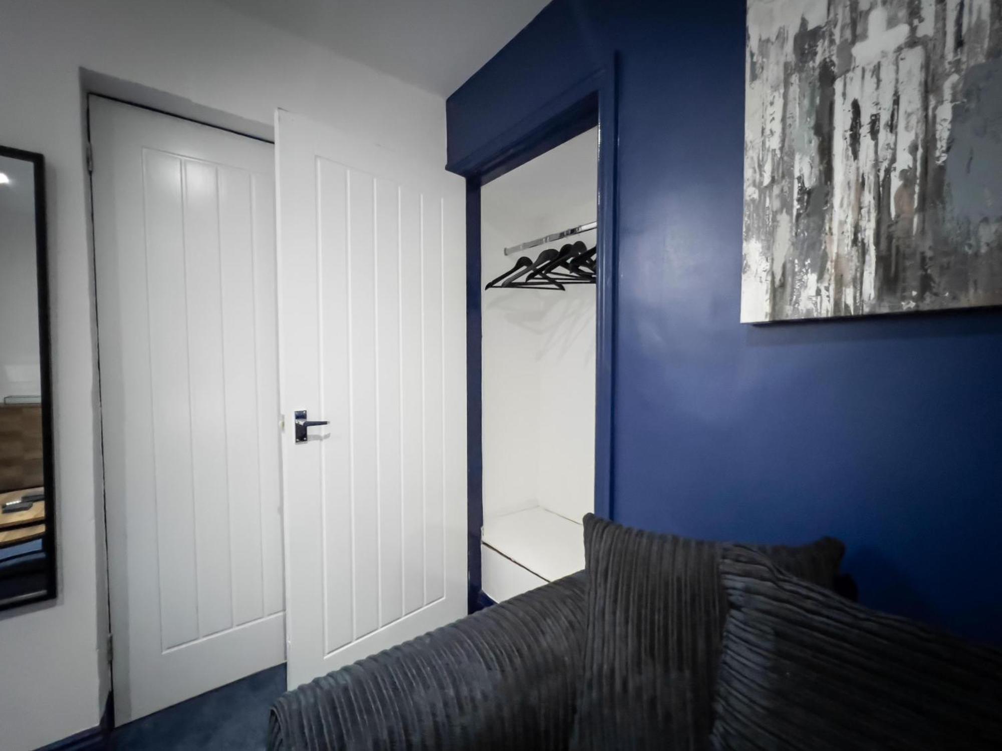 Apartment Newly Refurbished 6 Person En-suite Tyne & Wear Newcastle Upon Tyne *