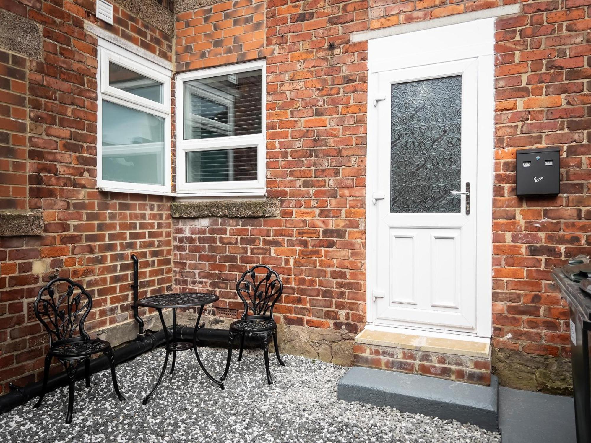 Apartment Newly Refurbished 6 Person En-suite Tyne & Wear Newcastle Upon Tyne *