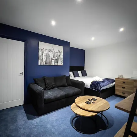 Newly Refurbished 6 Person En-Suite Apartment Tyne & Wear Newcastle Upon Tyne Killingworth Exterior photo