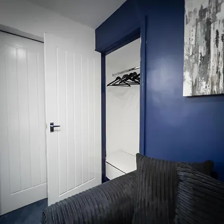Newly Refurbished 6 Person En-Suite Apartment Tyne & Wear Newcastle Upon Tyne Killingworth Exterior photo