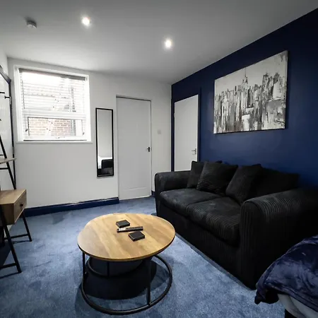 Newly Refurbished 6 Person En-Suite Apartment Tyne & Wear Newcastle Upon Tyne Killingworth Exterior photo