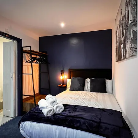 Newly Refurbished 6 Person En-Suite Apartment Tyne & Wear Newcastle Upon Tyne Killingworth Exterior photo